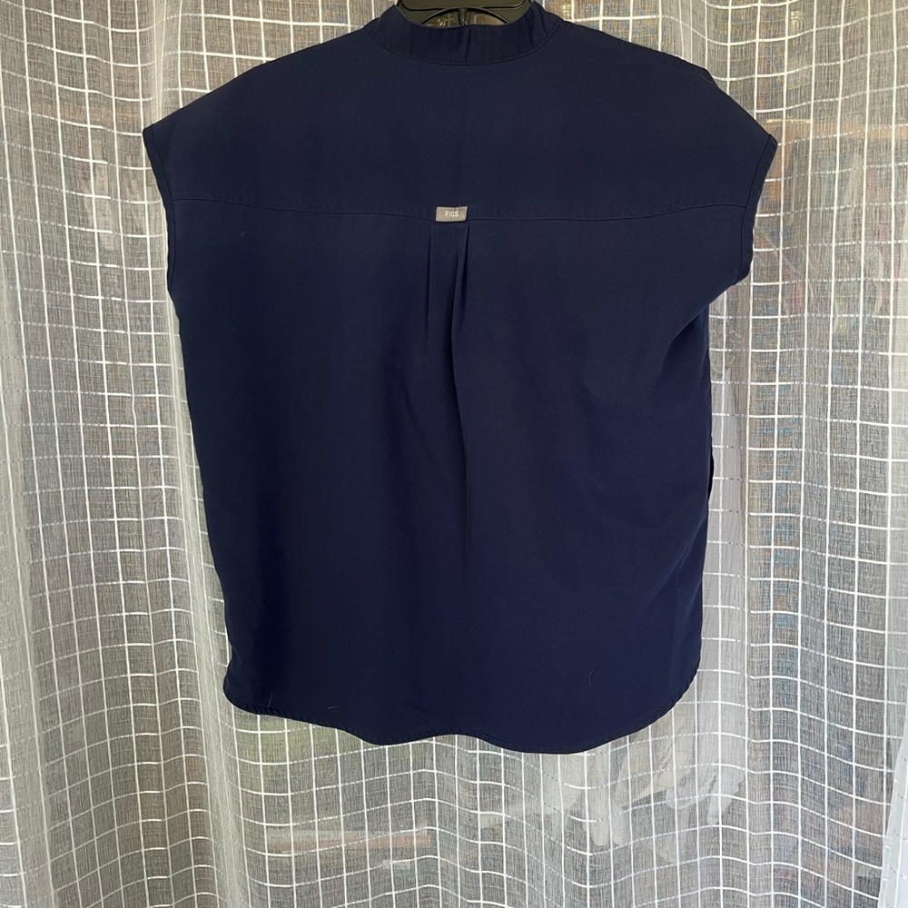 Figs Rafaela scrub top , navy blue